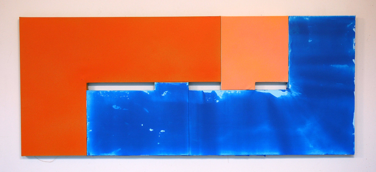 twobluesorangespray_flesh